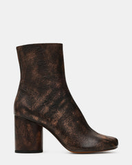 CARO BROWN DISTRESSED