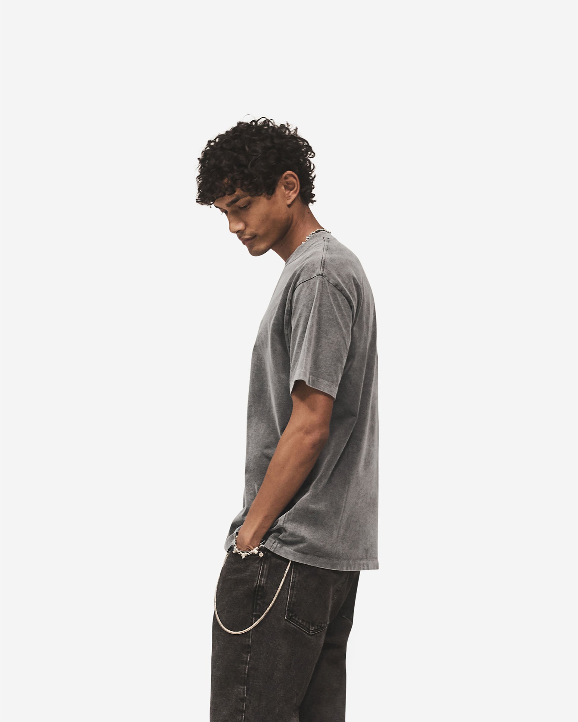 Metal Initial R T-Shirt - Vintage Grey