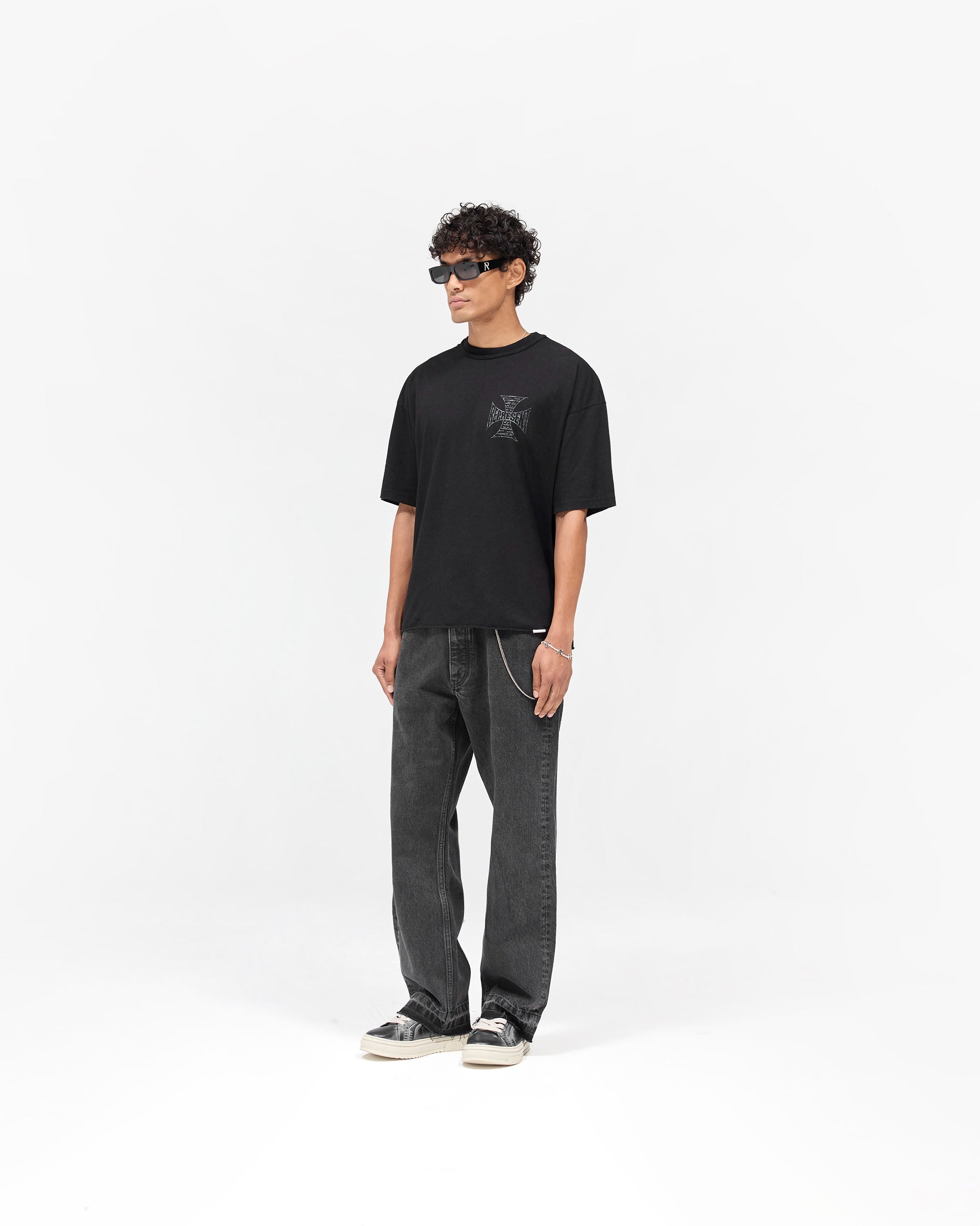 MH T-Shirt - Jet Black