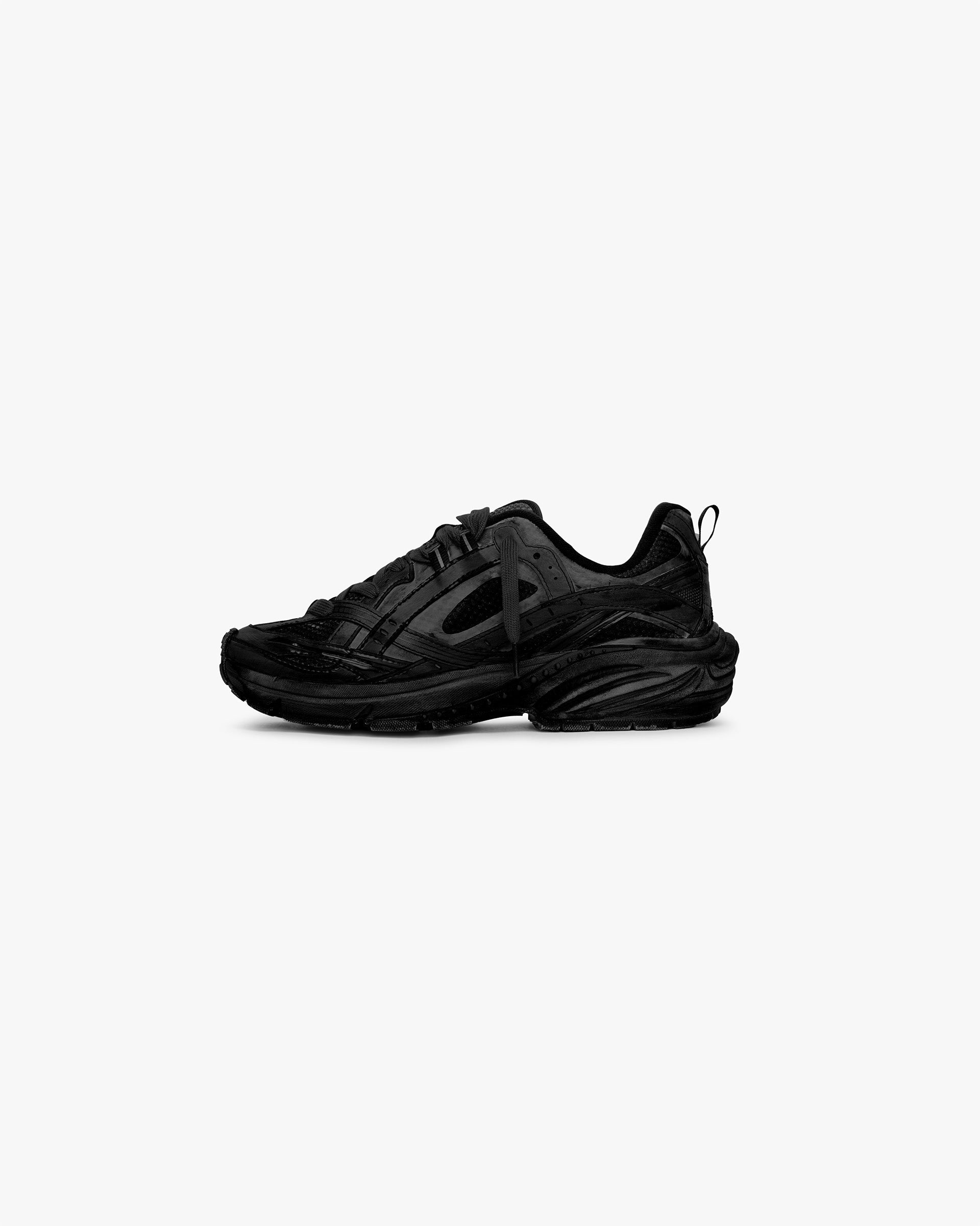 Storm Runner - Dip Dye Off Black